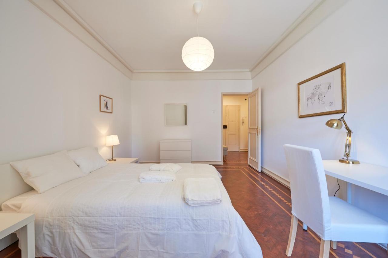 Campo Pequeno Prestige Hotel Lisbon Luaran gambar