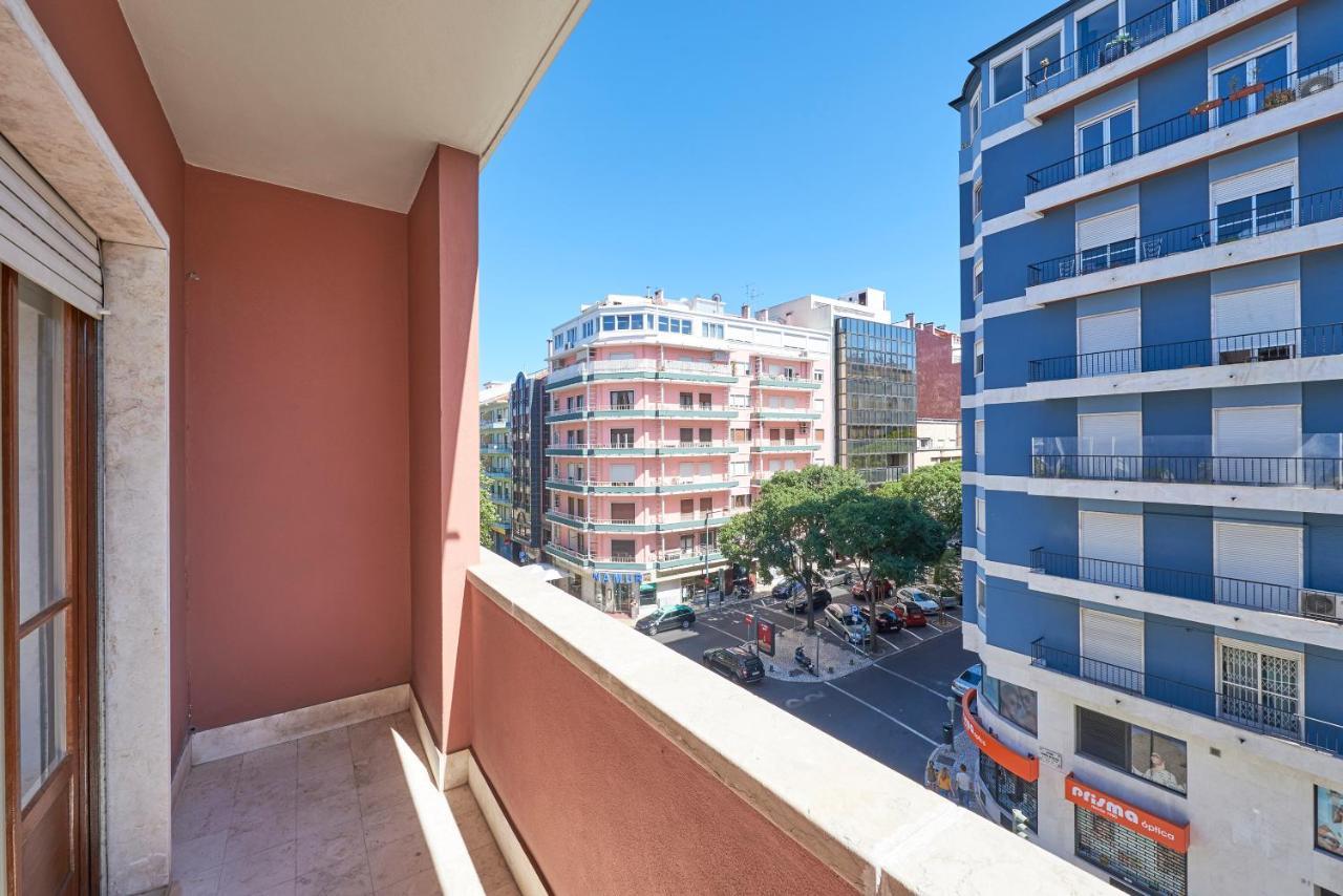 Campo Pequeno Prestige Hotel Lisbon Luaran gambar