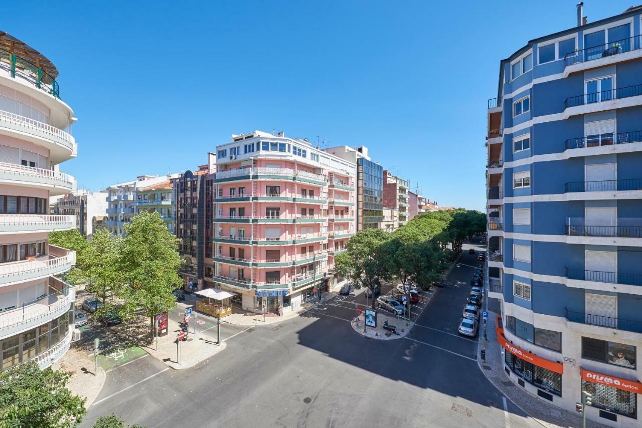 Campo Pequeno Prestige Hotel Lisbon Luaran gambar